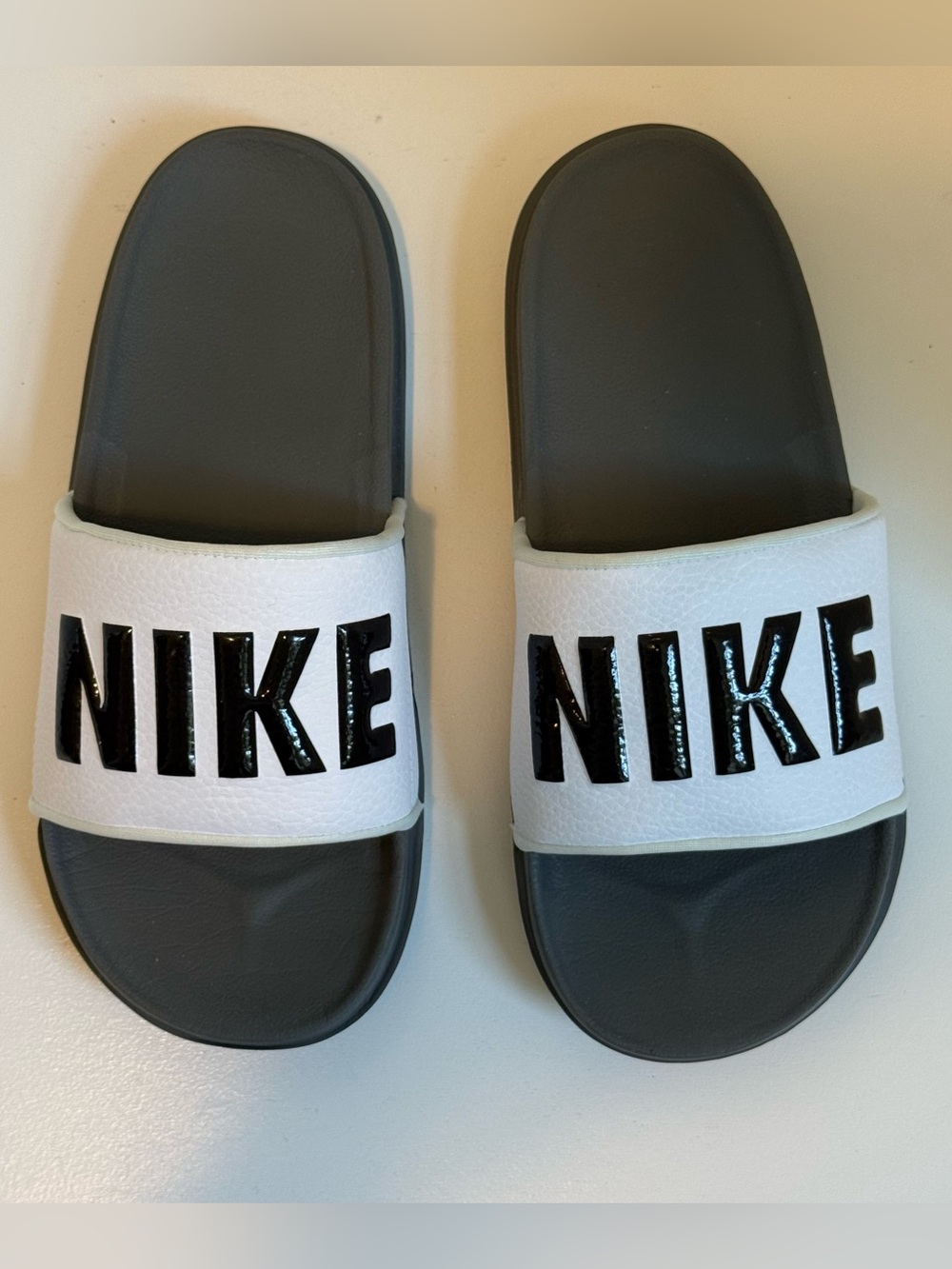 Nike Offcourt Slides Sandals Size 7
